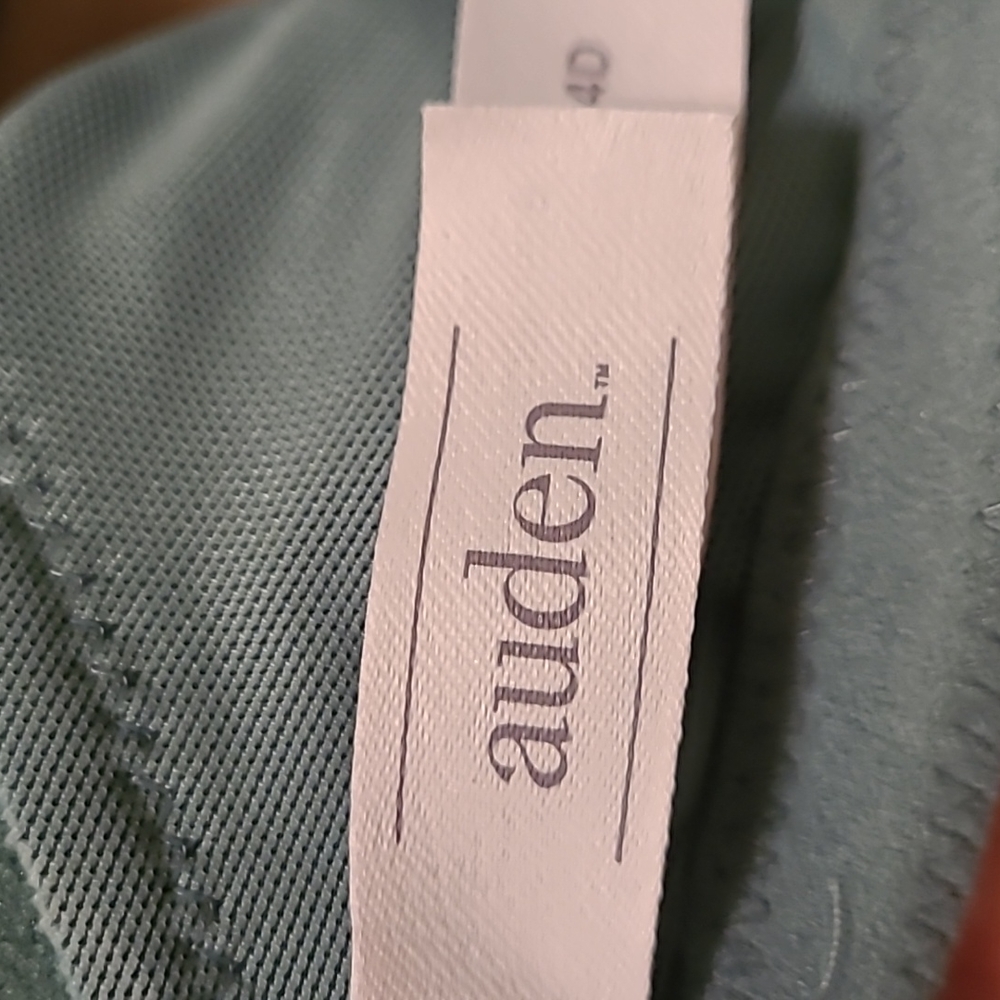 NWOT Auden Bra - Picture 8 of 11